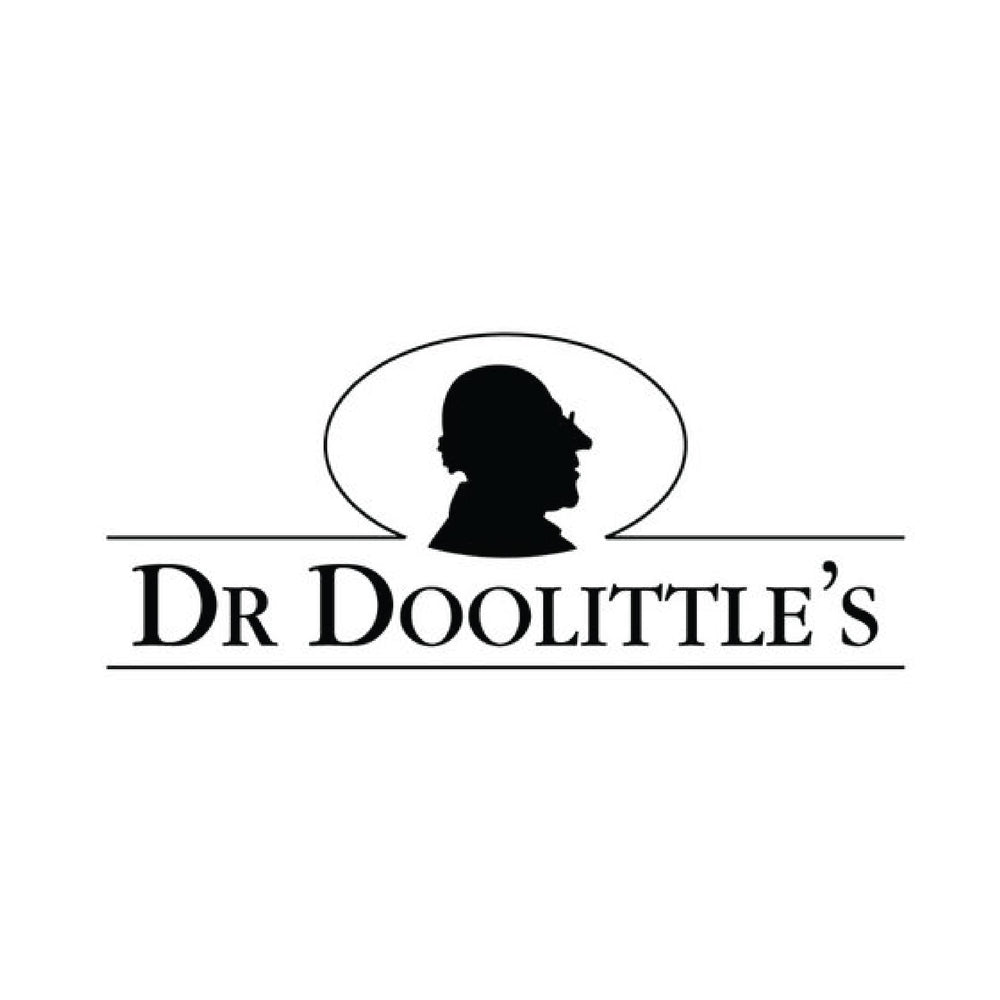 Visual suggesting throat and voice relief with pastilles