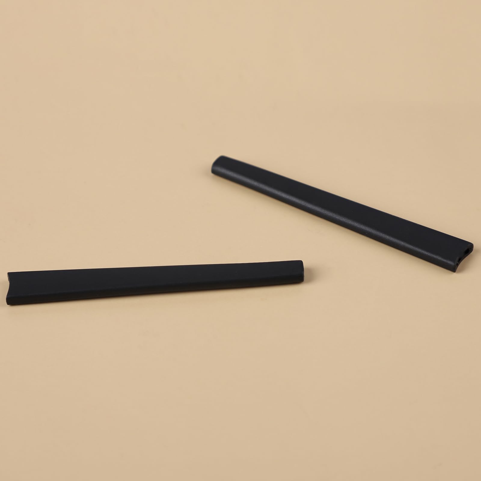 Soft silicone rubber material of DROGO earsocks - skin-friendly