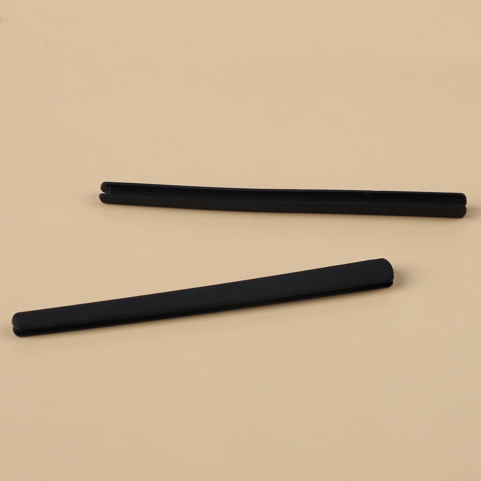 Close-up of DROGO silicone earsocks material - image 3