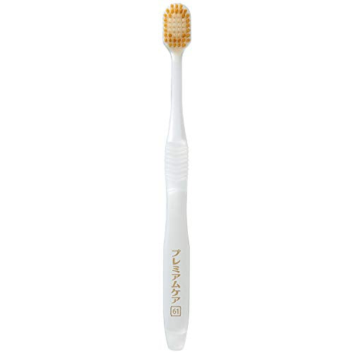 Close-up of the 6-column bristles on Ebisu toothbrush