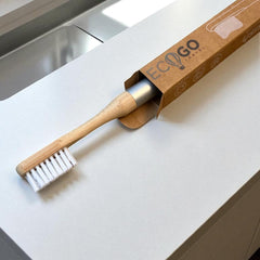 EcoGoTravel toothbrush self-standing in travel setup