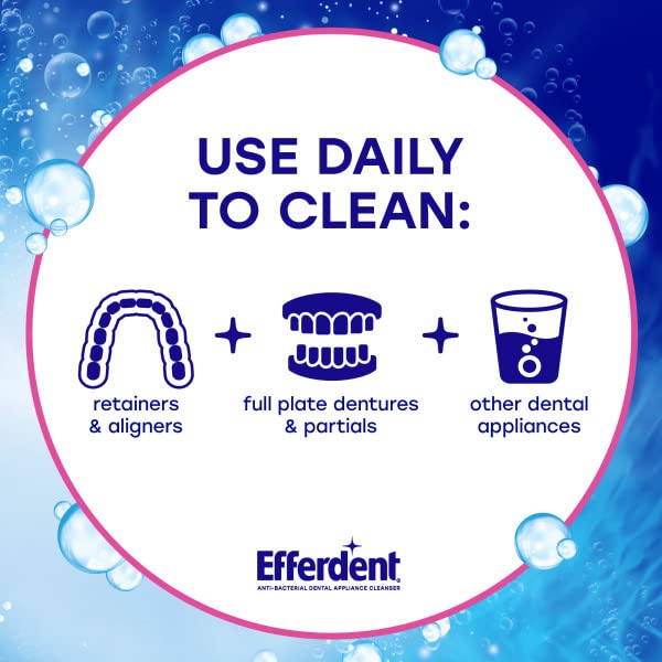 Retainer being cleaned with Efferdent Complete Clean