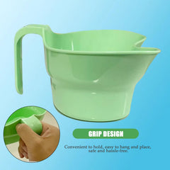 Hanging handle for secure grip