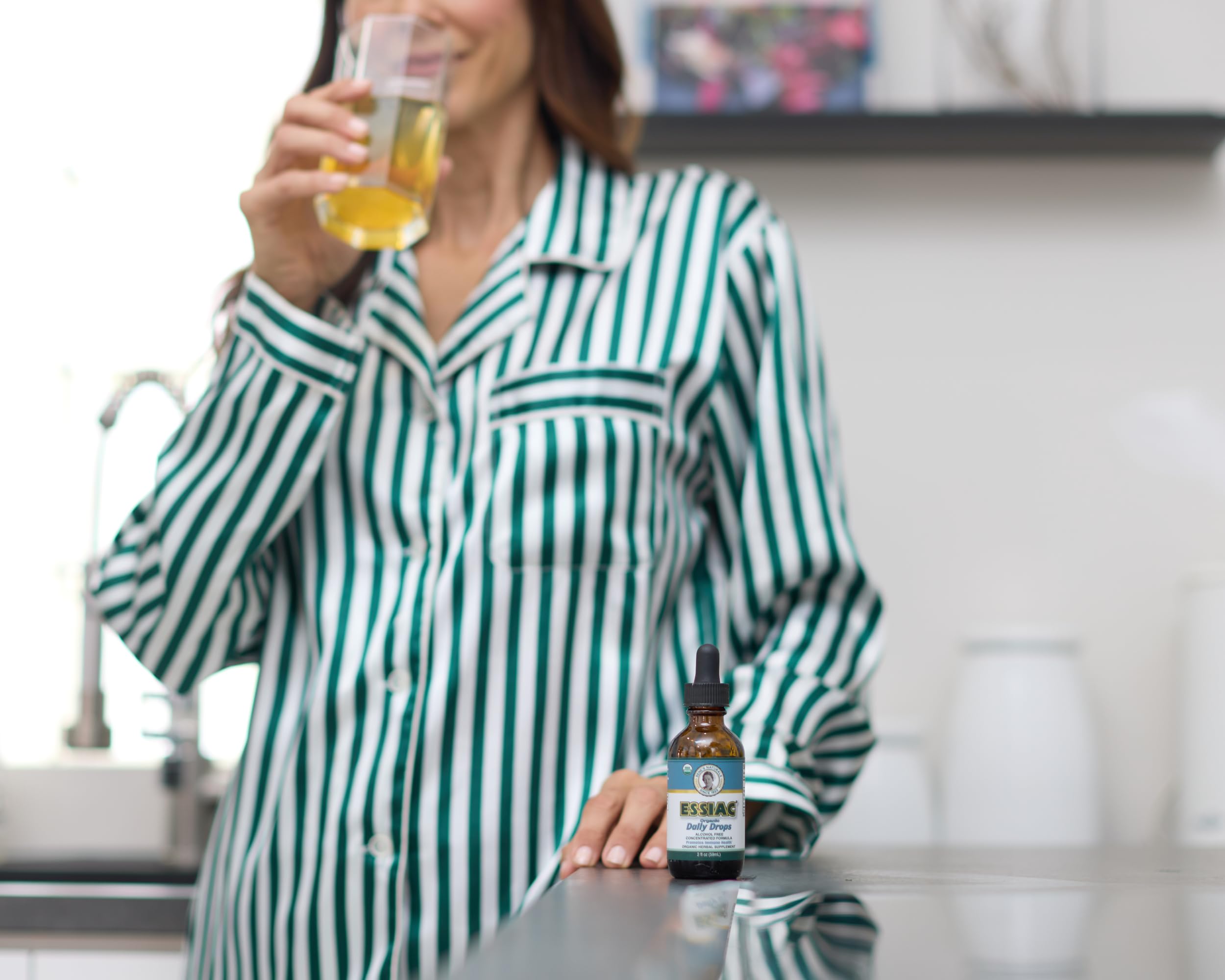 Essiac Daily Drops 2-month supply packaging