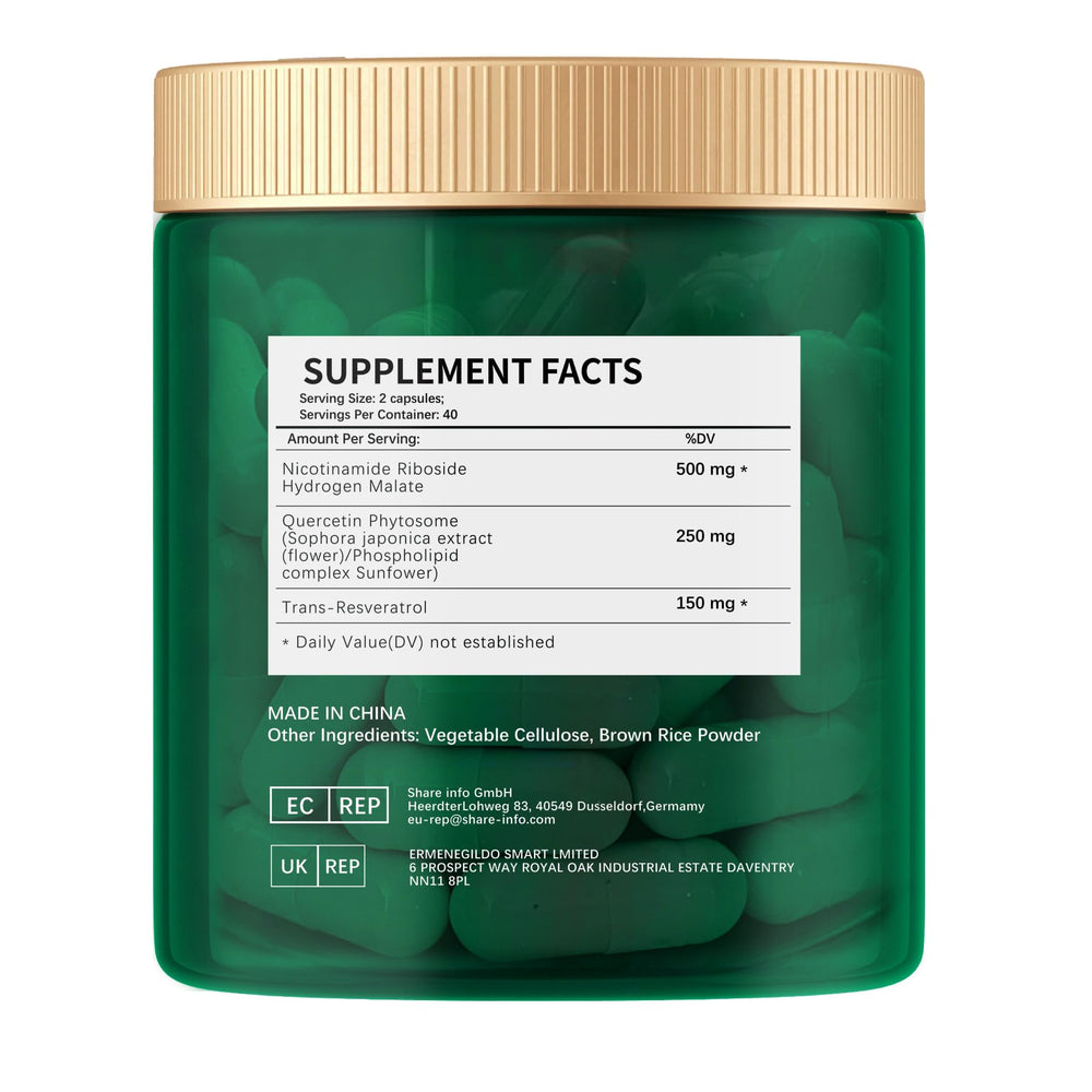 Close-up of ESUNM NMNH bottle label showing 900mg NMNH and 80 capsules