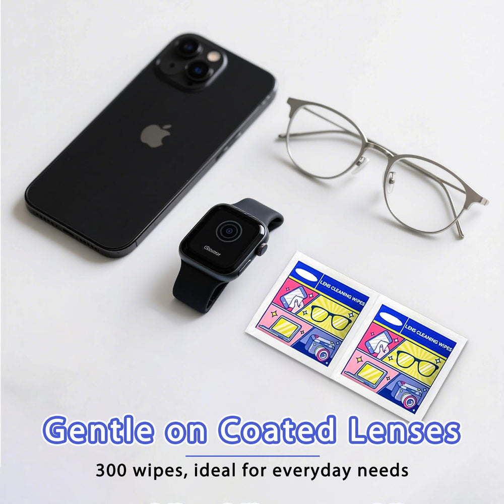 Box of 300 pre-moistened lens wipes for glasses and sunglasses