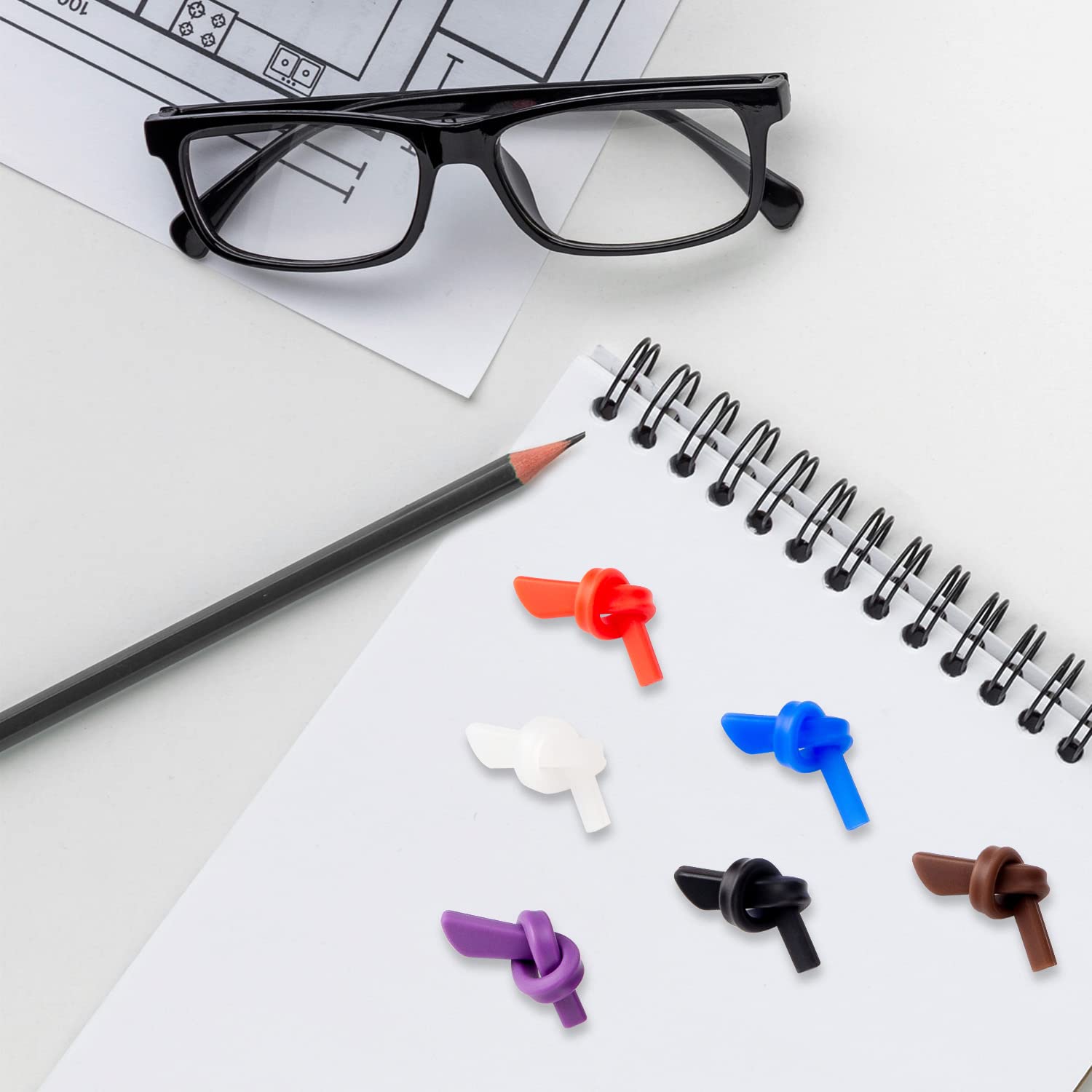 Packaging of 12 silicone anti-slip eyeglass end tips