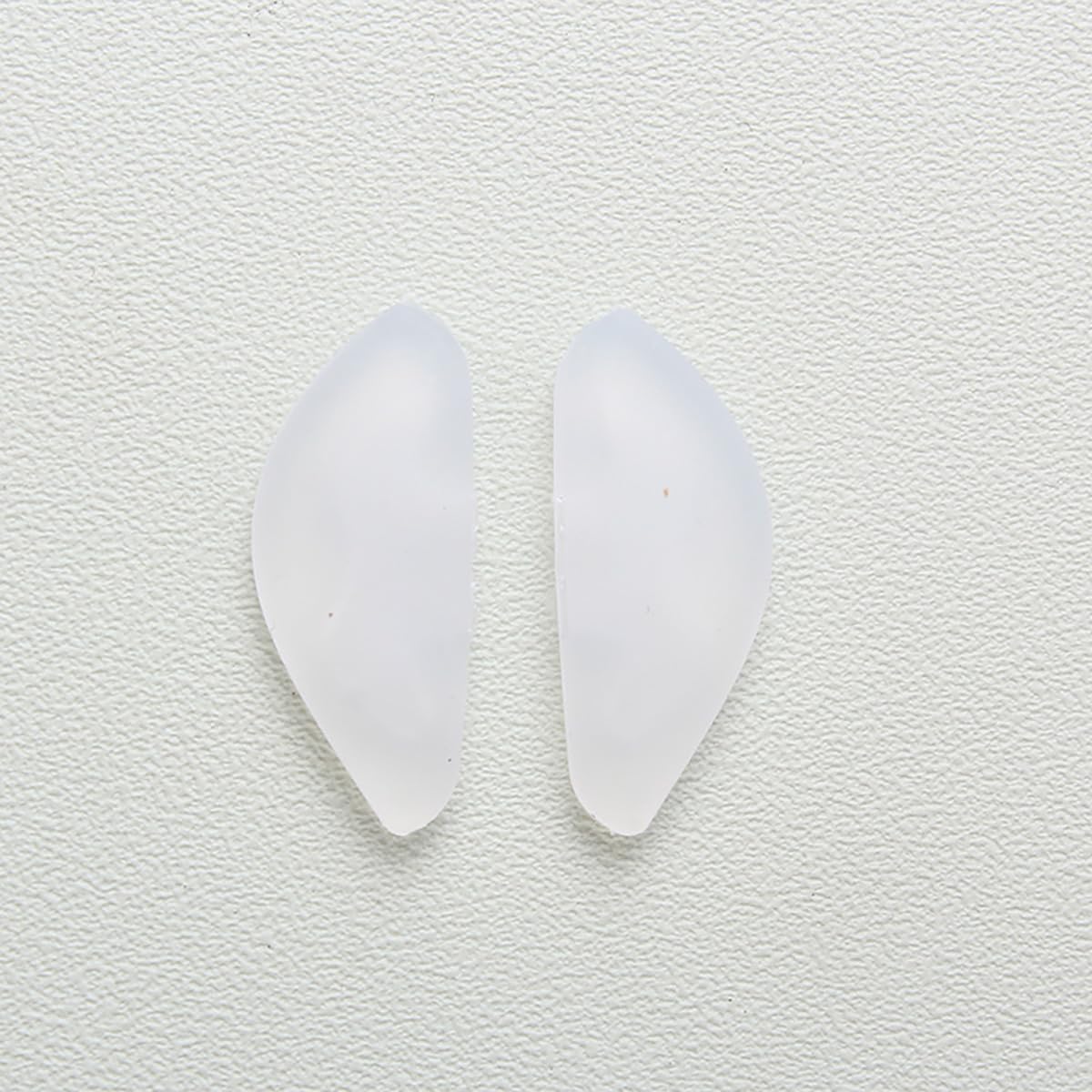 Compatible with prescription glasses, reading glasses, and sunglasses