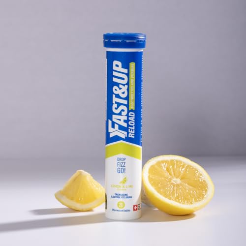 Dissolving FAST&UP Reload tablet in water