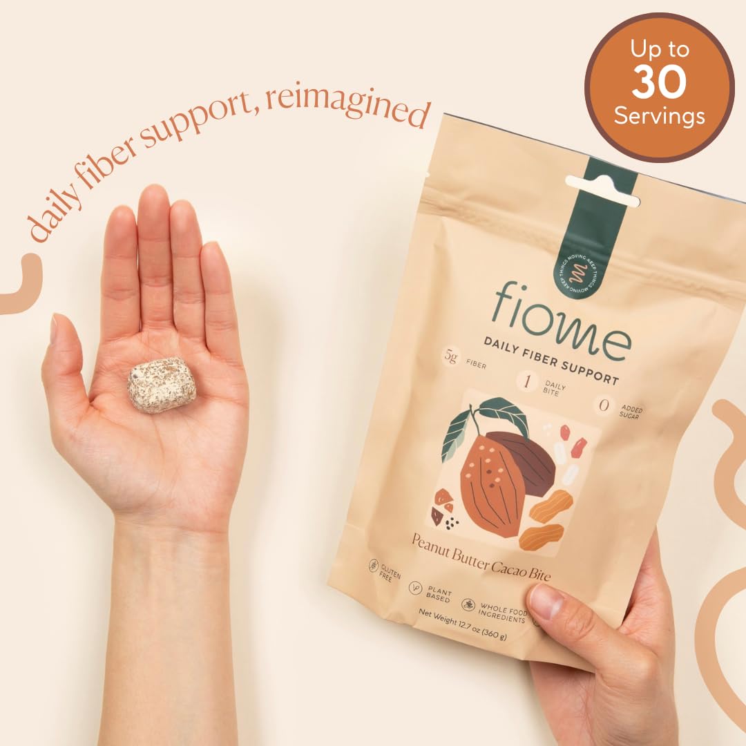 Close-up of Fiome 5g daily fiber bite