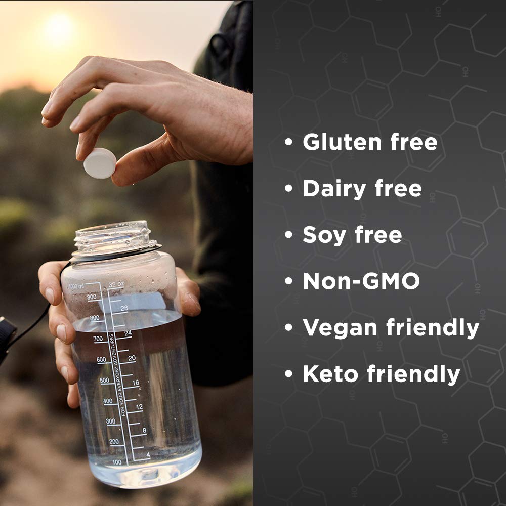 Fluid Tactical berries and glass setup illustrating a tasty electrolyte drink