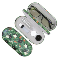 FlyingMage 2-in-1 contact lens case and glasses case with green cat design (closed)