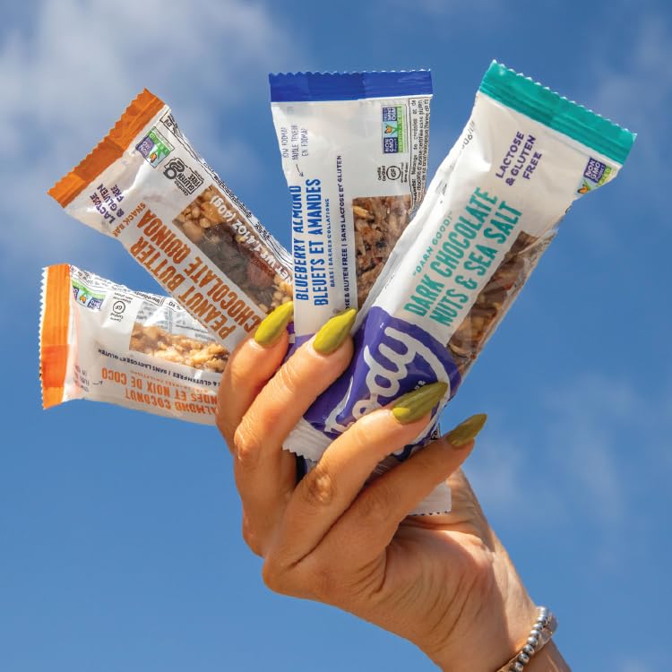 Fody blueberry-almond snack bar bar-bite — quick nourishment during busy days.