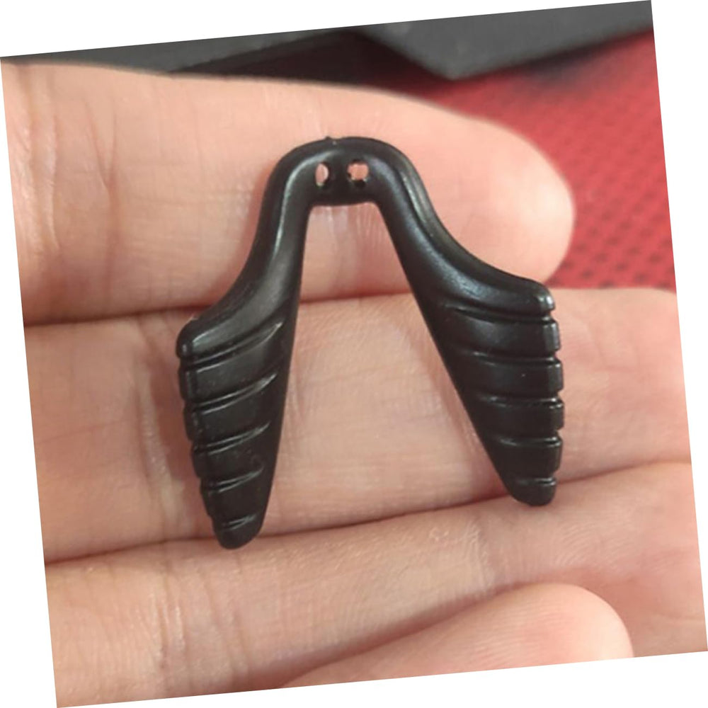 Dual-hole screw design for easy installation