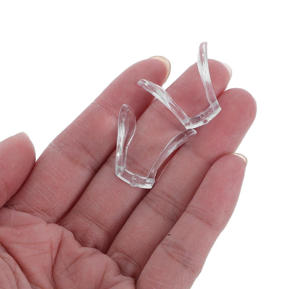 Packaging with 4 nose pads included