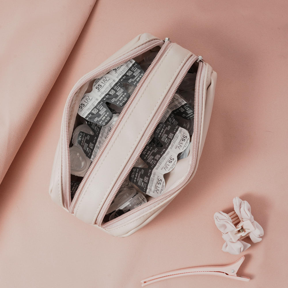 Case with clearly labeled R and L tabs