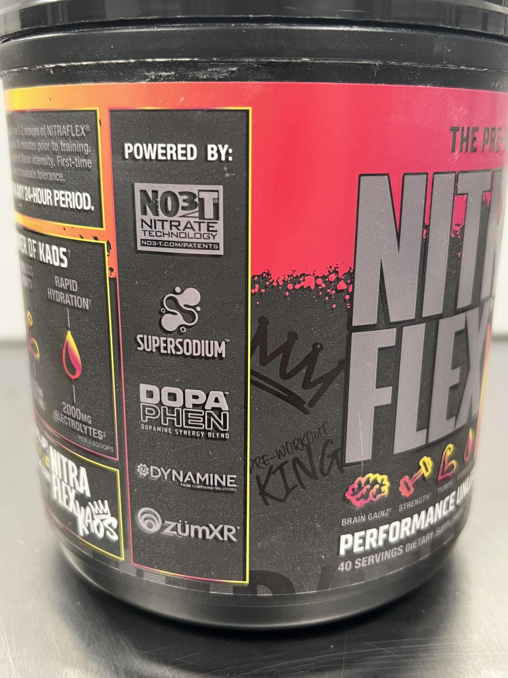 GAT SPORT Nitraflex KAOS Berry Lemonade energizing workout moment