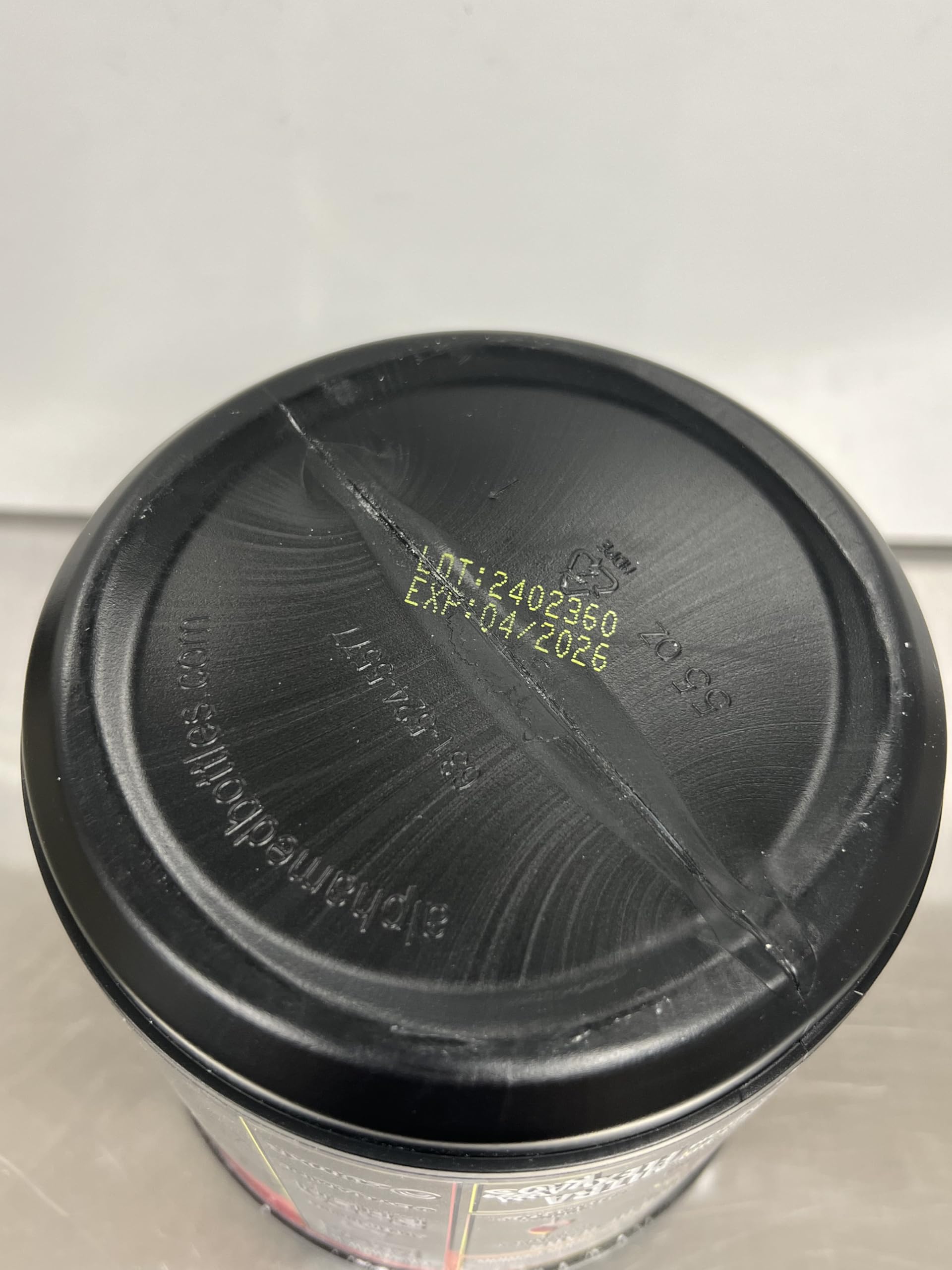 GAT SPORT Nitraflex KAOS Berry Lemonade energizing workout moment