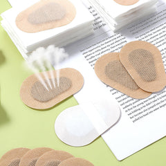Eye patch blocks light for amblyopia recovery