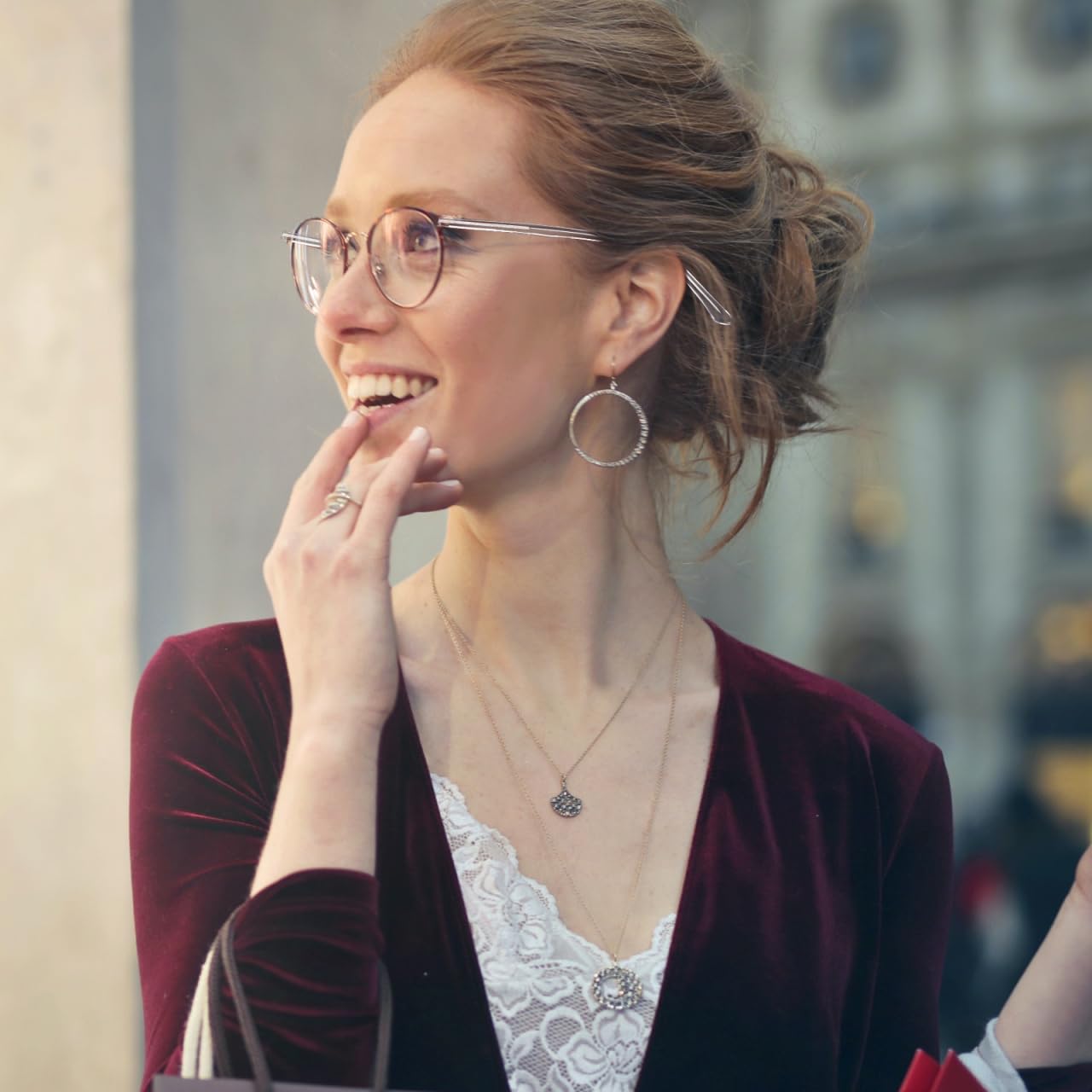 Durable metal-plastic eyeglass arms design