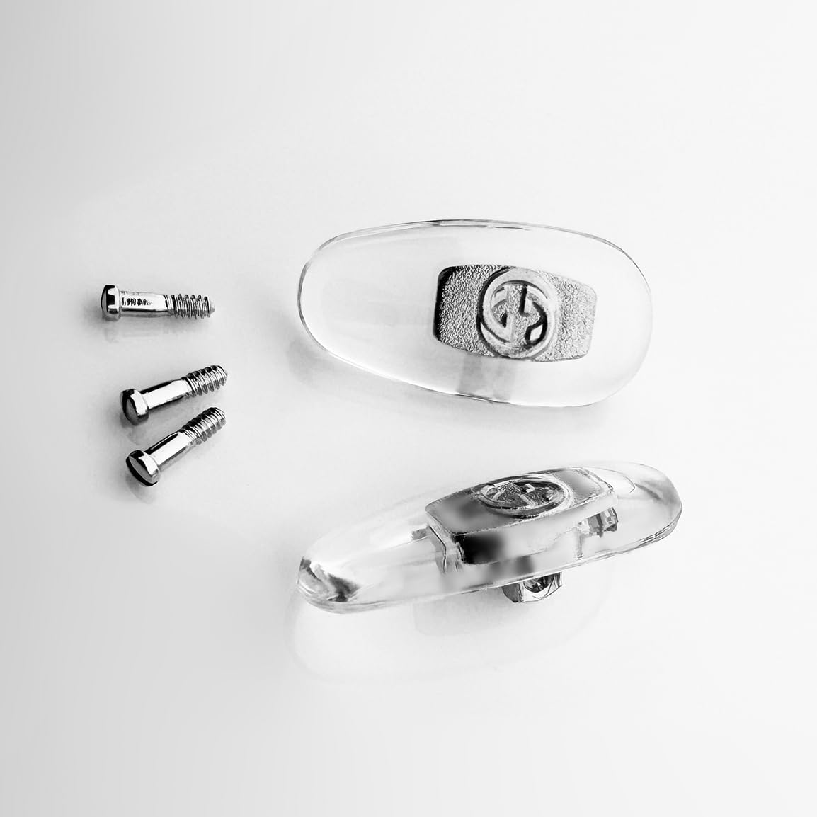 Screw-in nose pads for Gucci eyewear in silver (14mm) – front view