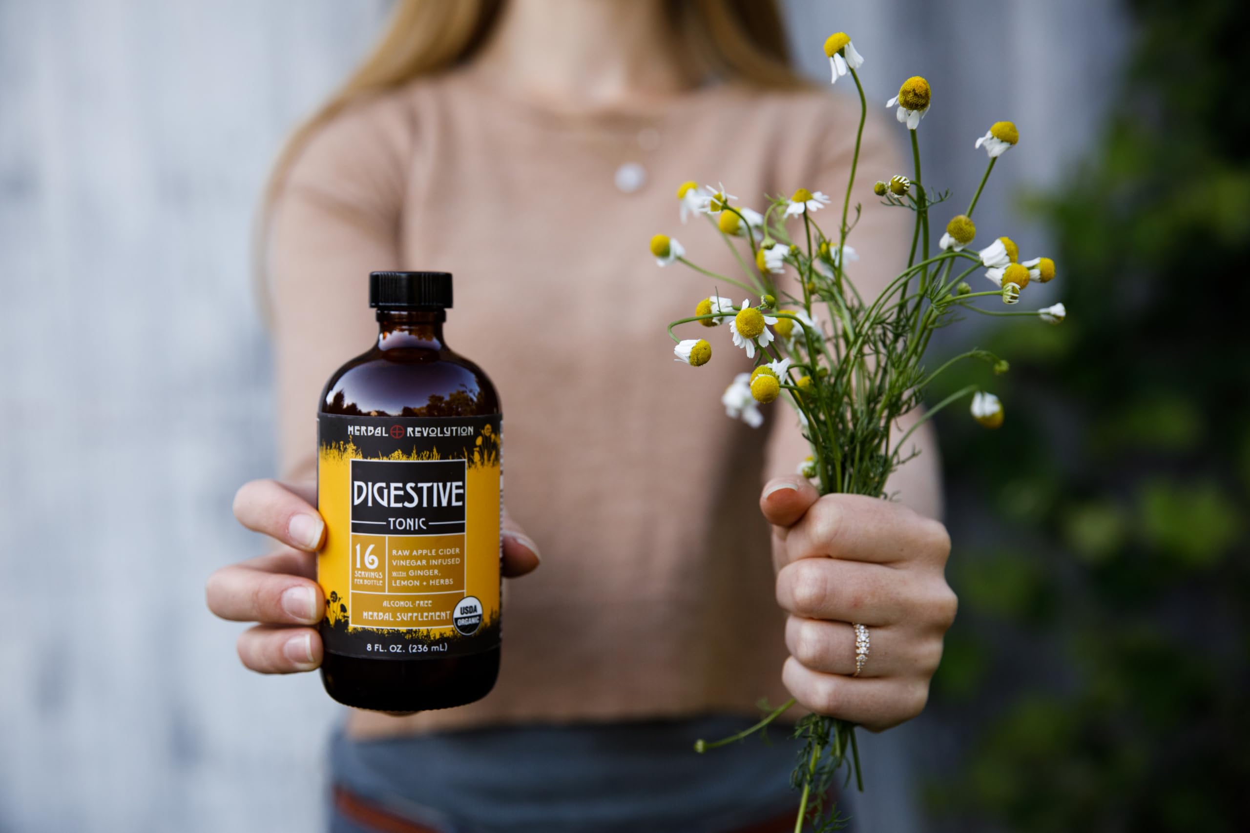 Nutrition and usage panel from the Digestive Tonic bottle