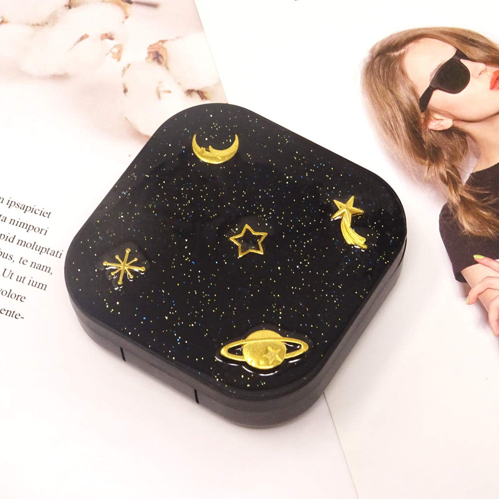 Compact size 6.8 x 6.8 x 2.2 cm for travel