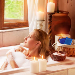 Includes comb, bath gel, shampoo and soap