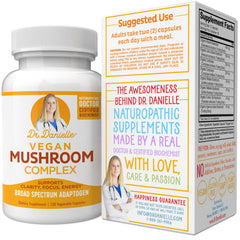 Graphic showing immune support and cognitive benefits of the Mushroom Complex