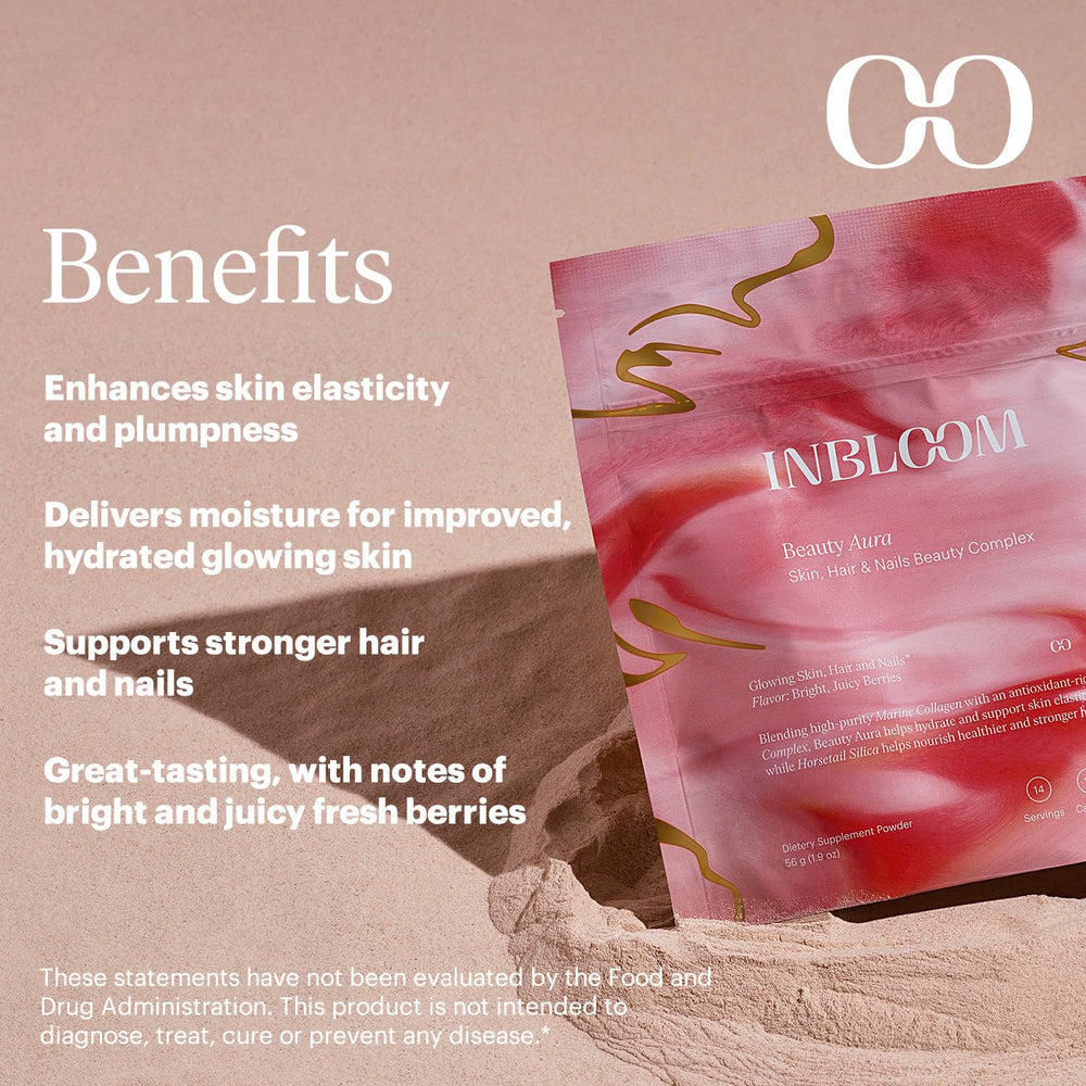 Berry flavor powder scoop with glass of water