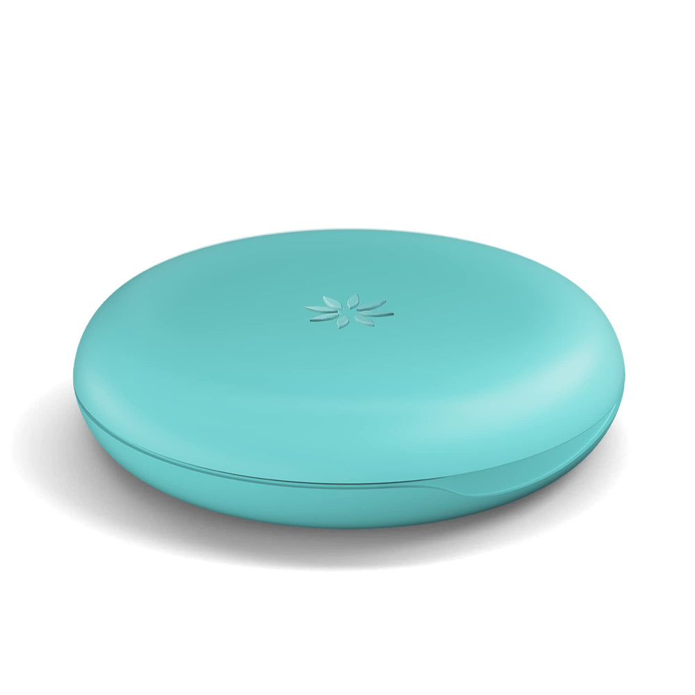 Invisalign aligner and retainer case in mint - compact with magnetic closure