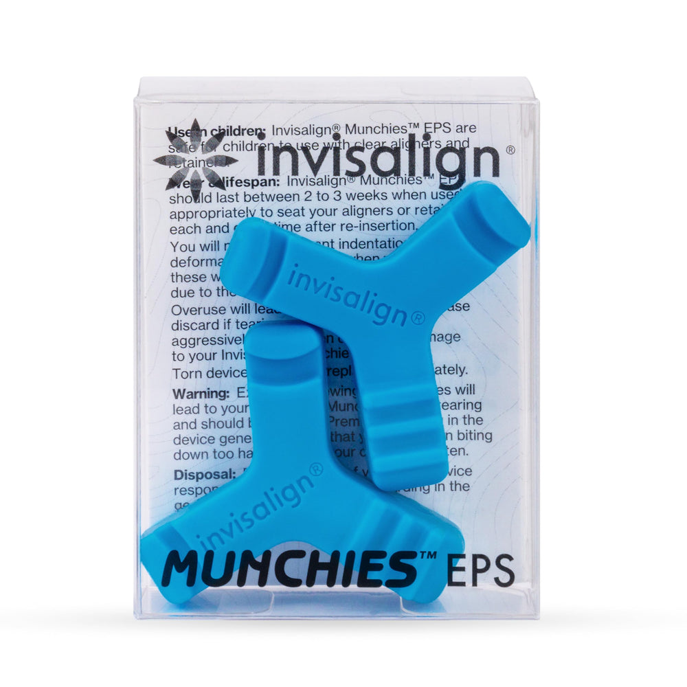 Invisalign accessory pack with chewies for aligner optimization