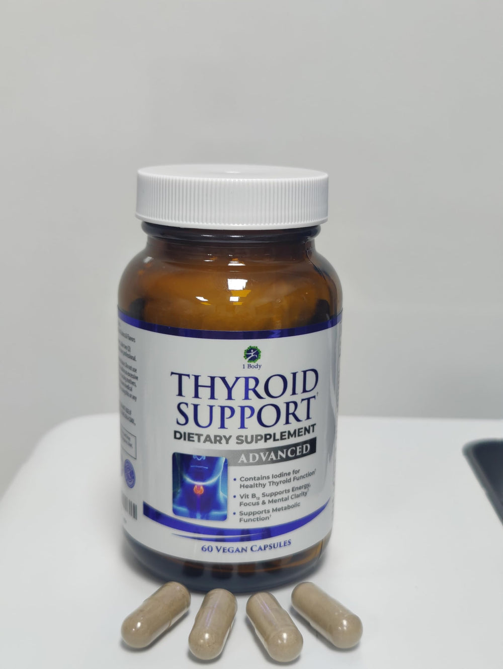 Iodine, selenium, and zinc illustrated for thyroid health