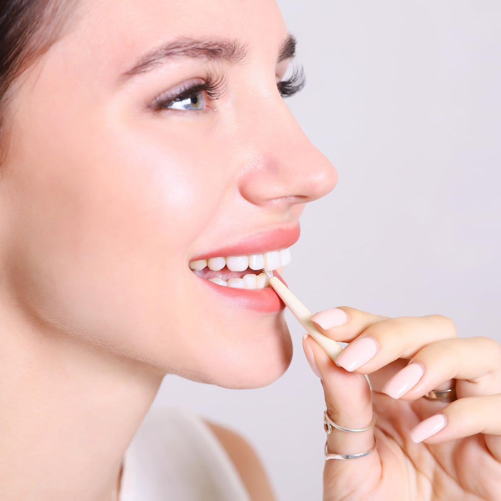 Isshah packaging and logo for bamboo interdental brushes