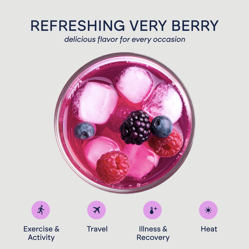 JoinBelle HydroBelle glass of water demonstrating quick mix and bright flavor.