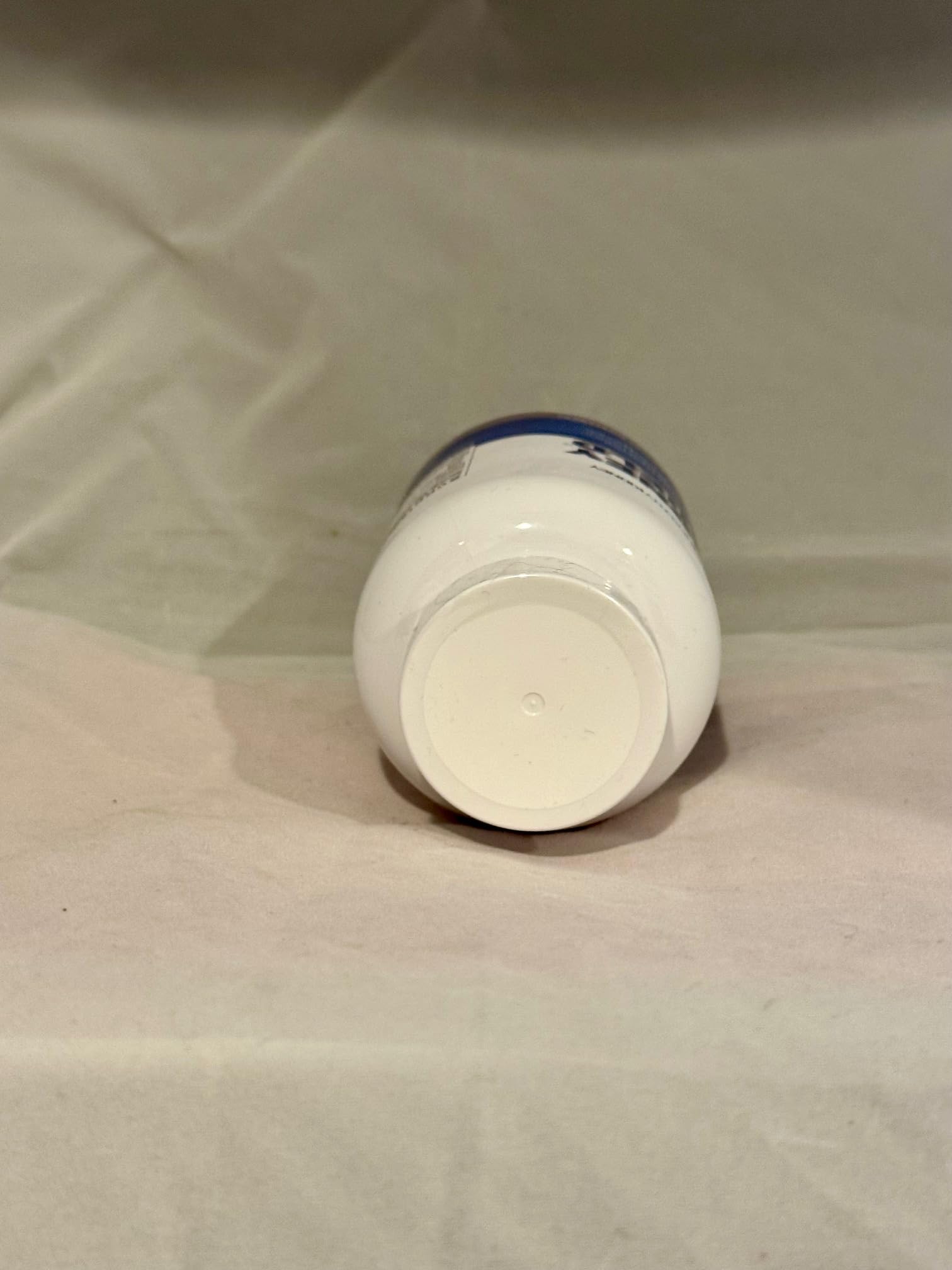 Kidney Shield lemon-rosemary flavor closeup suggests pleasant taste.