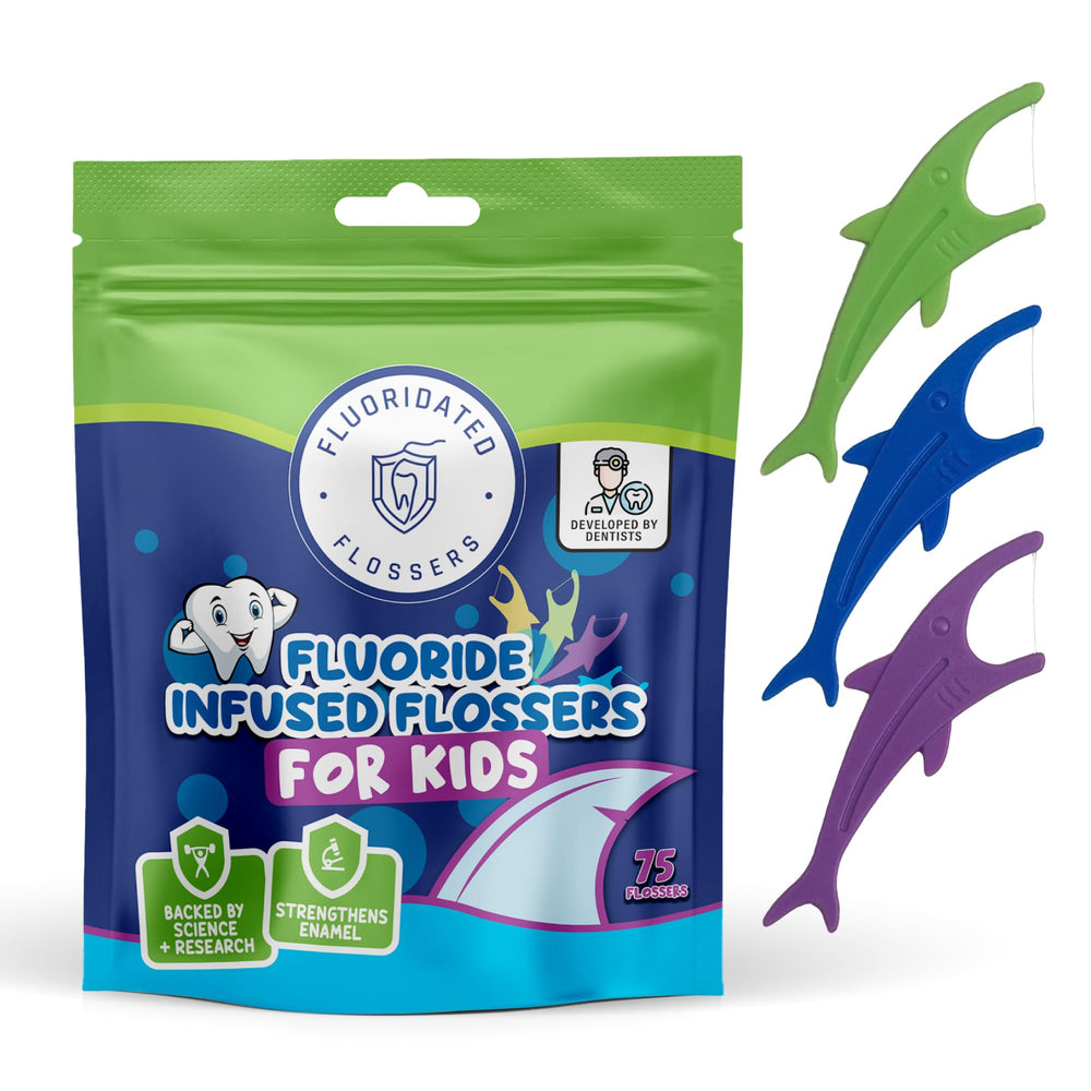 Shark-shaped kids flossers with fluoride