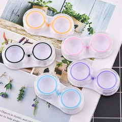 Close-up of lid seal on KISEER contact lens case