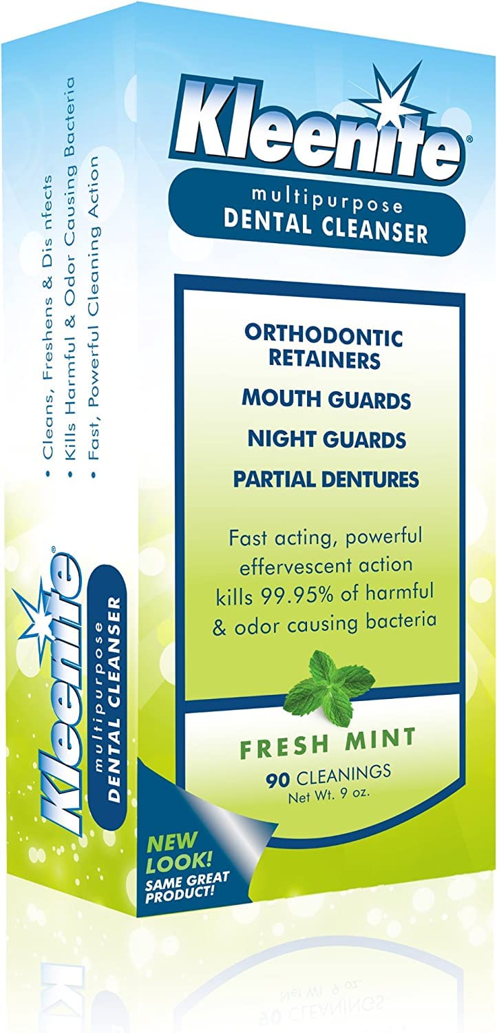 Retainers soaking in cleaning solution