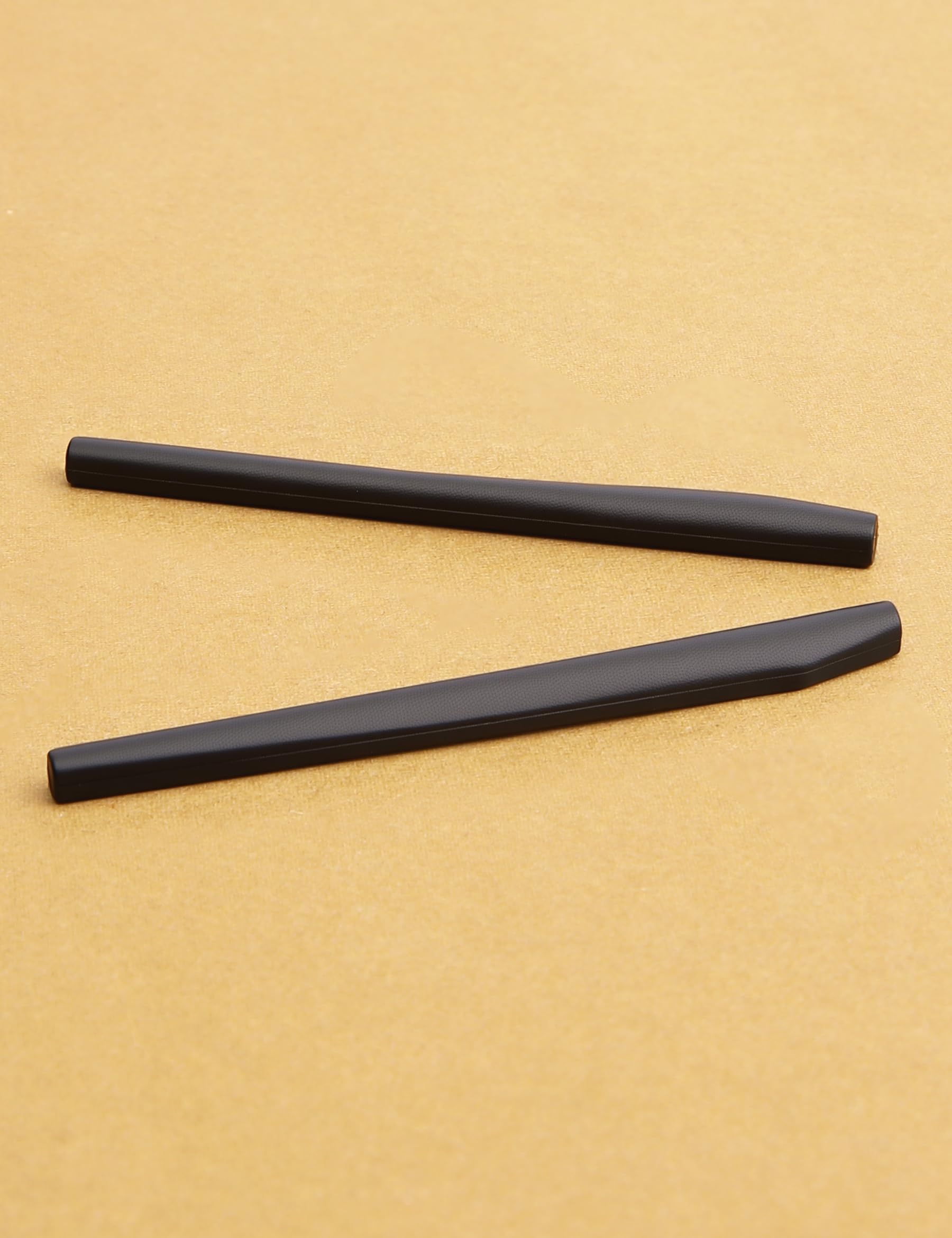 Anti-slip silicone temple sleeve grip on Oakley Mono Shock OX3098