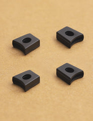 Close-up of black nose bridge flex coupler for Oakley Juliet