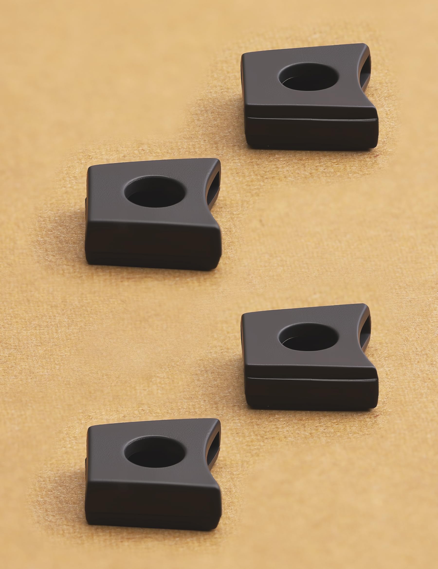 Easy install no-tool replacement coupler in use