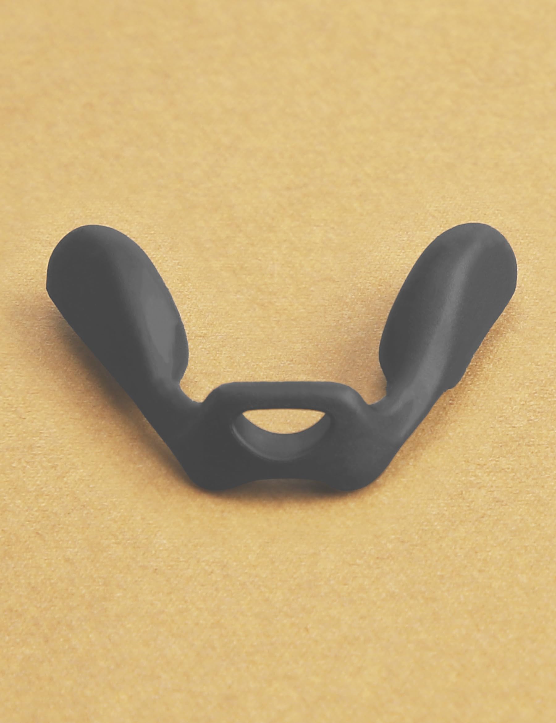 Close-up of durable skin-friendly silicone nose pad