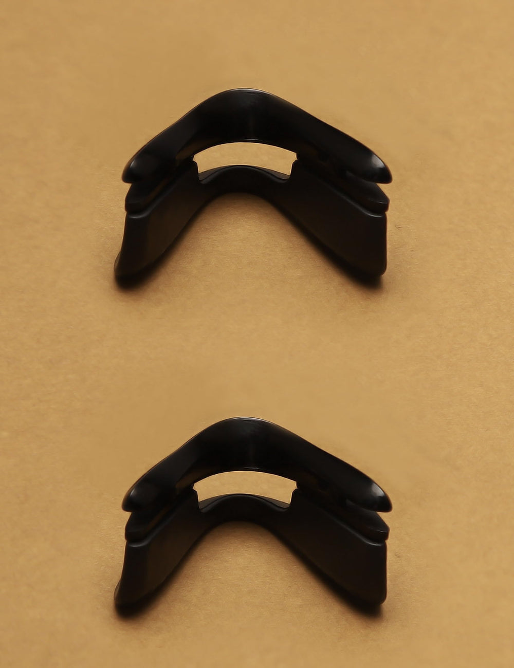 Close-up texture of Kygear skin-friendly silicone nose pad