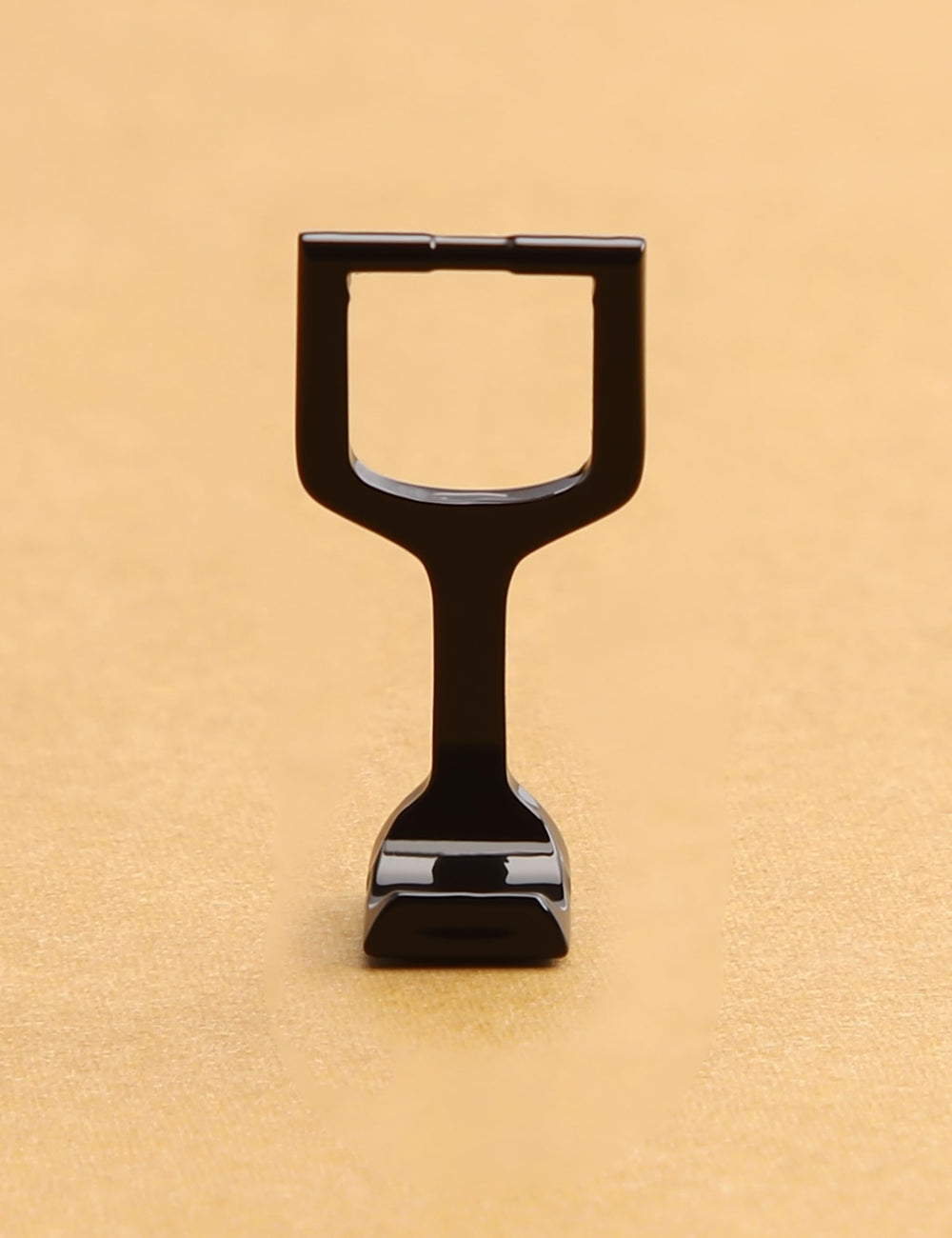 Stainless steel core with corrosion-resistant PC coating for durability