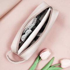 Compartments labeled R and L for easy lens access