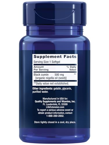 Close-up of black cumin seeds