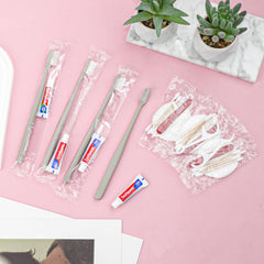 Travel toothpaste included in set (5g)