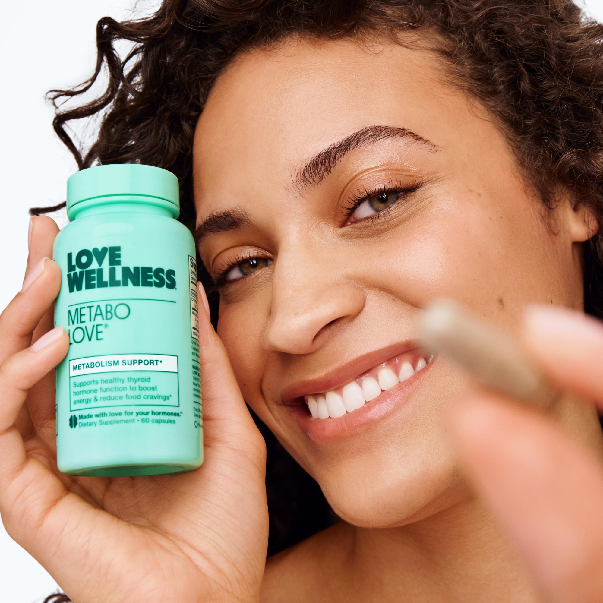 Love Wellness Metabolove daily routine use shown alongside breakfast.