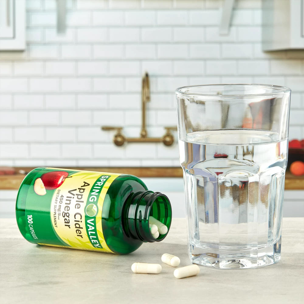 LUAL capsules with mother visual emphasizes organic 'mother' content as natural quality.